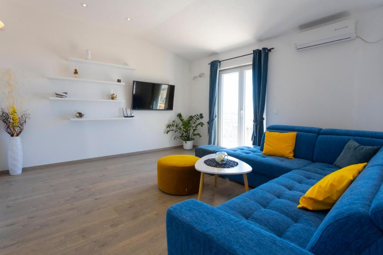 Koko Apartment Makarska Exterior photo