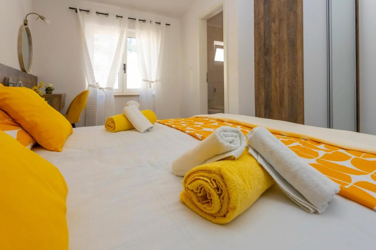 Koko Apartment Makarska Exterior photo
